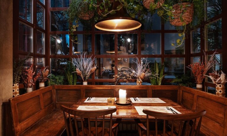 Does Outback Take Reservations: What You Need to Know